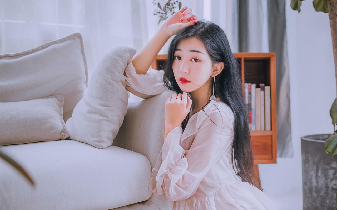 普京视察俄罗斯最大钢铁厂